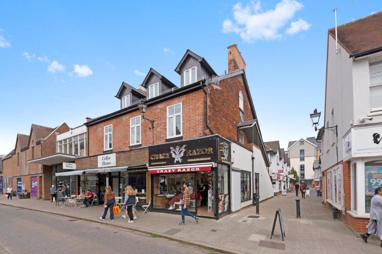 Town Center Apartment In Bishops Stortford Birchanger Exterior photo